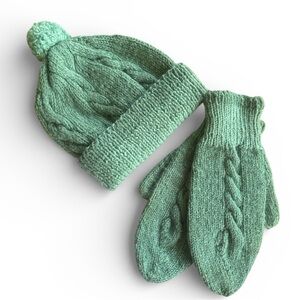 Handmade Cable Knit Hat & Mittens Set Seafoam Green Winter